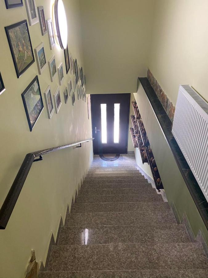Art Hole Kutaisi Exterior foto